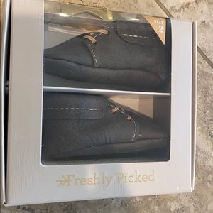 Freshly picked boys sz 2 gray